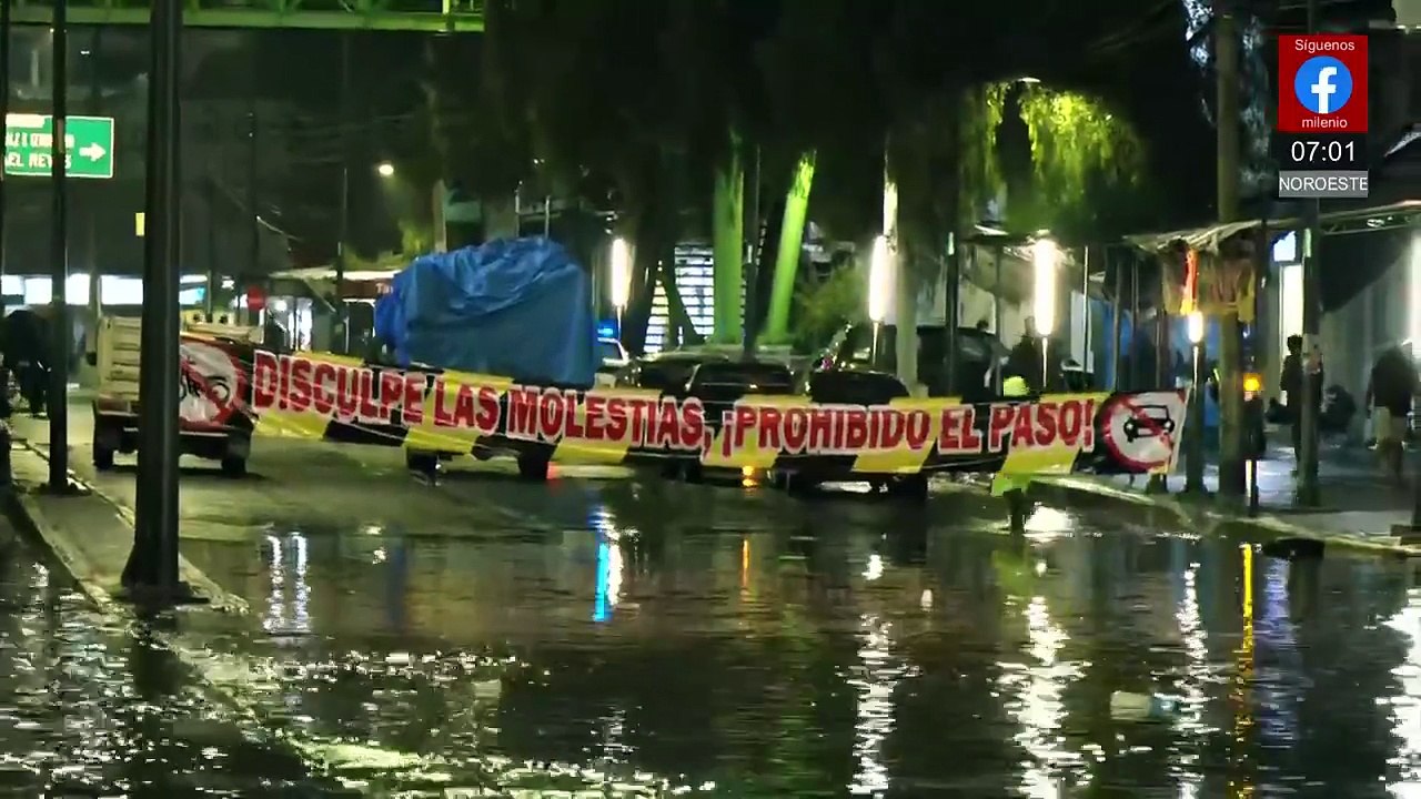 Se inunda el bajo puente de la carretera Picacho-Ajusco tras fuertes lluvias en CdMx