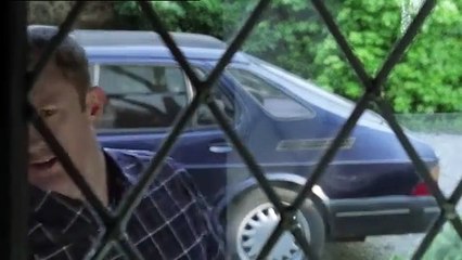 Strike_Force___S02_E08___Full_Episode___Spooks(360p).mp4