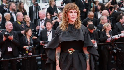 GALA VIDEO - Daphné Bürki se confie comme rarement sur la mort de son compagnon : “On m’a séparée d’un des amours de ma vie”