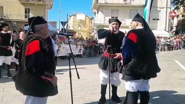 Redentore, tenores si esibiscono davanti alla chiesa delle Grazie