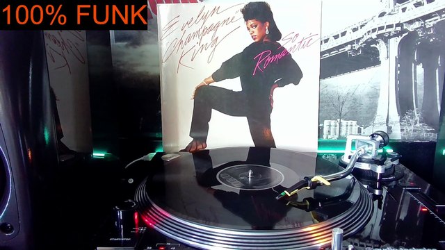 EVELYN CHAMPAGNE KING - So in love (1984)