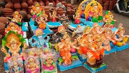 जम्मू-कश्मीर में भारी बारिश ने पैदा किए बाढ़ जैसे हालात, देखें वीडियो