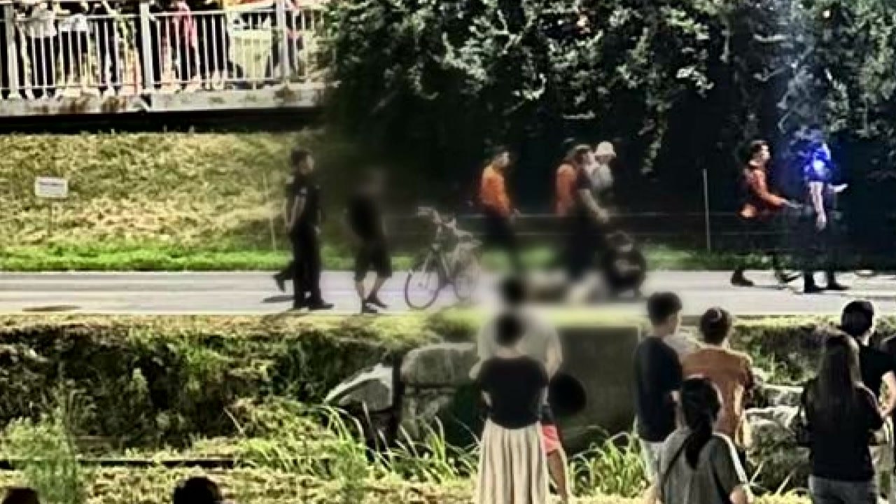 전기자전거에 개 매달고 죽을 때까지 달린 견주 입건 / YTN