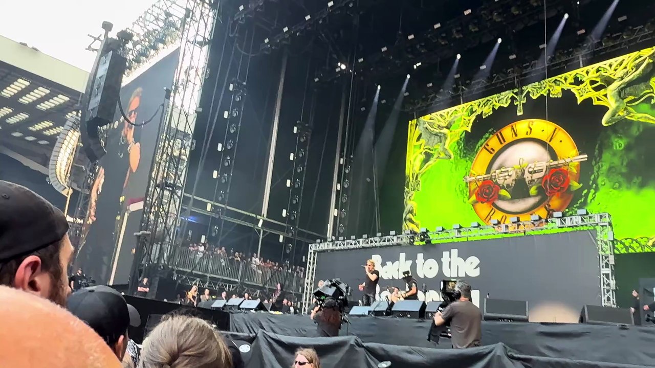 Guns N' Roses: "Welcome to the Jungle" Live at 'Back to the Beginning', Villa Park, Birmingham, UK 05/07/2025