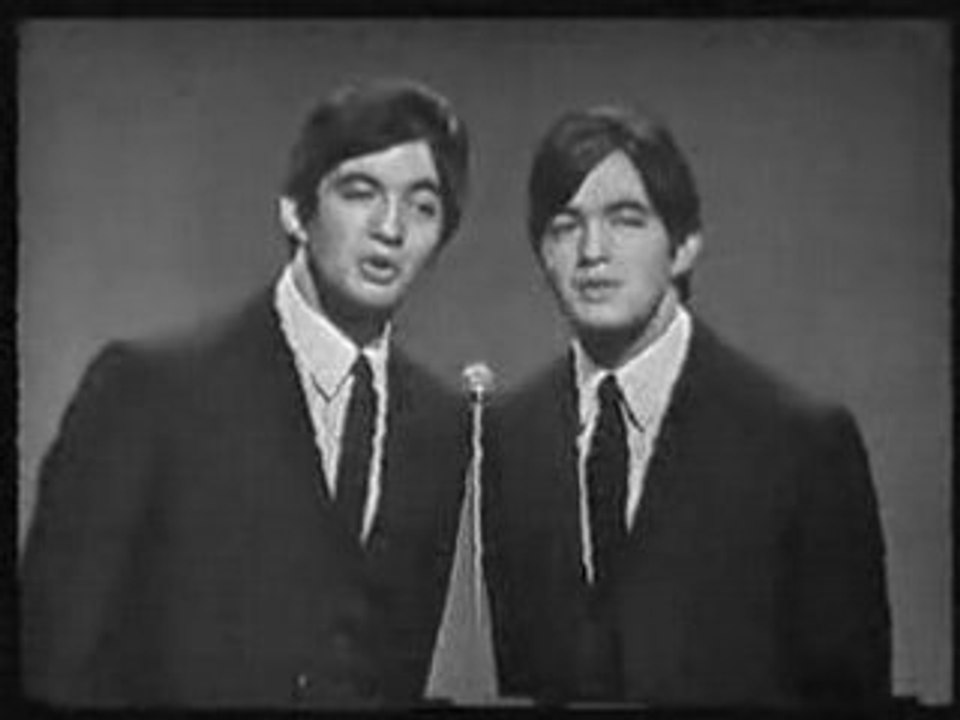 Barry and Paul Ryan twins live in 1965 bis