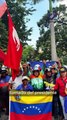 En Caracas y en todo el país, las Plazas Bolívar se llenan de ciudadanos