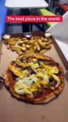 The best pizza in the world. #BR3 #foodlover #pizza #pizzalover #pizzatime