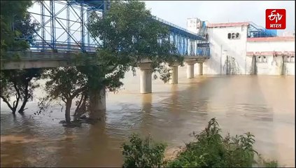 यूपी में बाढ़-बारिश; फर्रुखाबाद के 162 गांवों के नहीं सुधरे हालात, कई जिलों में संकट बरकरार