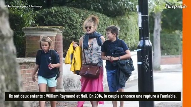 Avant Monica Bellucci, Tim Burton a été en couple avec deux stars d’Hollywood : l’une est très connue, l’autre beaucoup moins