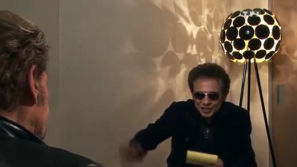 Johnny Hallyday – Interview exclusive avec Philippe Manoeuvre avant le concert (15 juin 2013 – MYTF1)