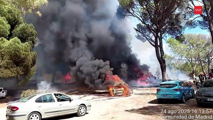 4 coches se incendian en la ermita de San Martín de Valdeiglesias
