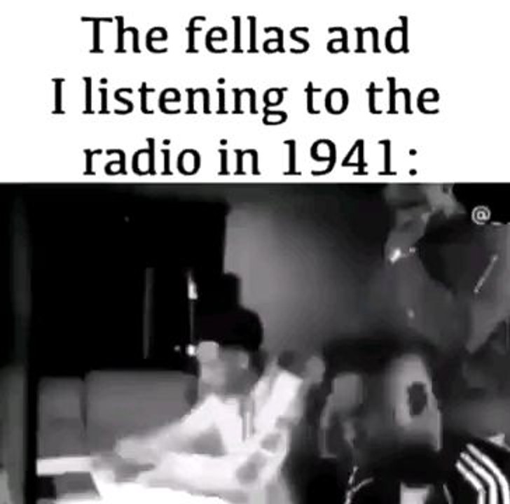 1941  Radyo Dinleyen Agalar Siyahi Agalar