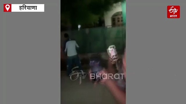 फरीदाबाद में एक घर में मिला 3 फुट लंबा अजगर, डर से घरवाले निकले बाहर, स्नेक रेस्क्यू टीम किया रेस्क्यू