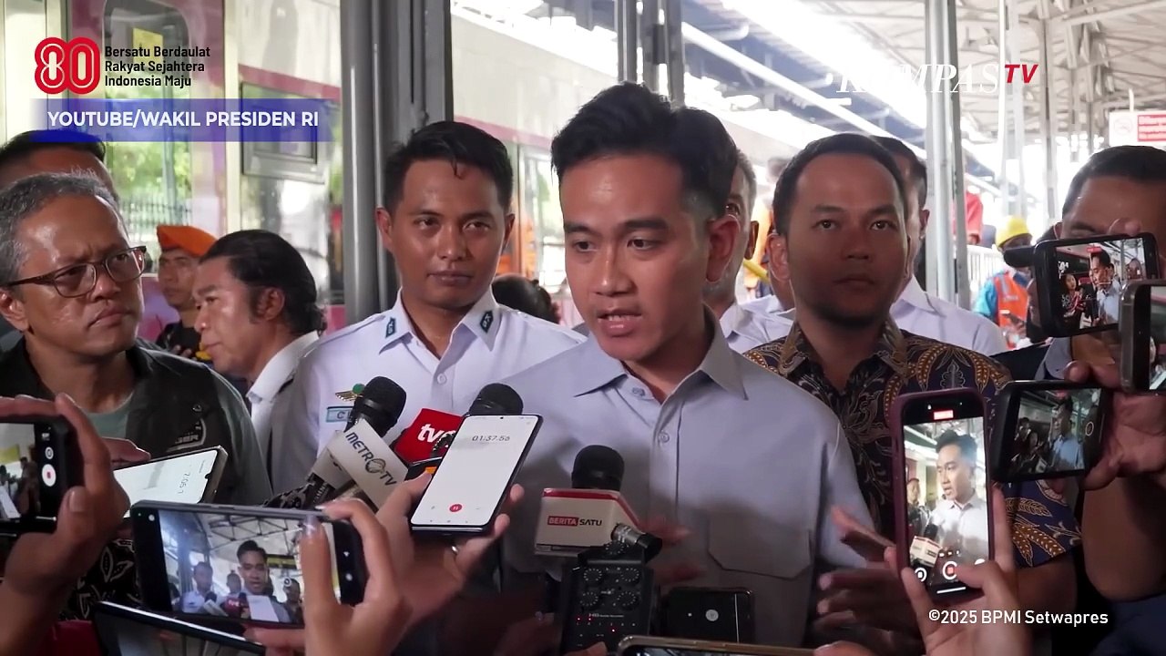Naik Kereta Palur-Solo, Wapres Gibran Ingin Tingkatkan Pelayanan Kereta