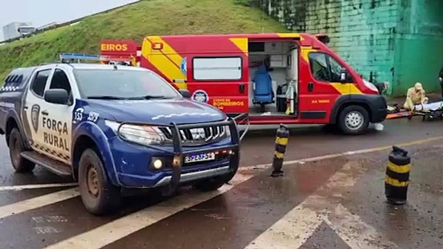 Motociclista fica ferido após acidente na trincheira do Pioneiros Catarinenses em Cascavel