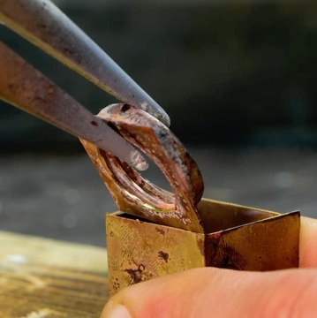 BRICOLAGE d'une bague de Super Mario avec du laiton et du cuivre ! 🔧🍄