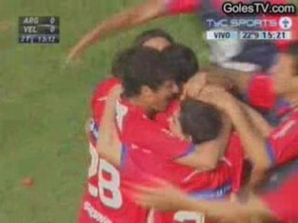 Argentinos Juniors 2-0 Velez Sarsfield (1-0 Escudero)