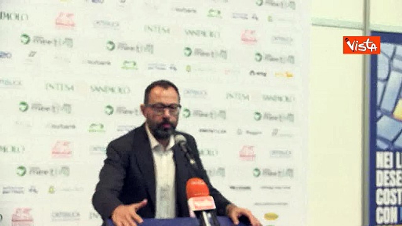 Patuanelli (M5s): Salvini su Macron? "Governo diviso su politica estera, non stupiscono toni forti"