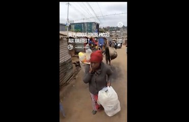 Échanger du plastiques contre l’accès à l’eau dans le plus grand bidonville du Kenya