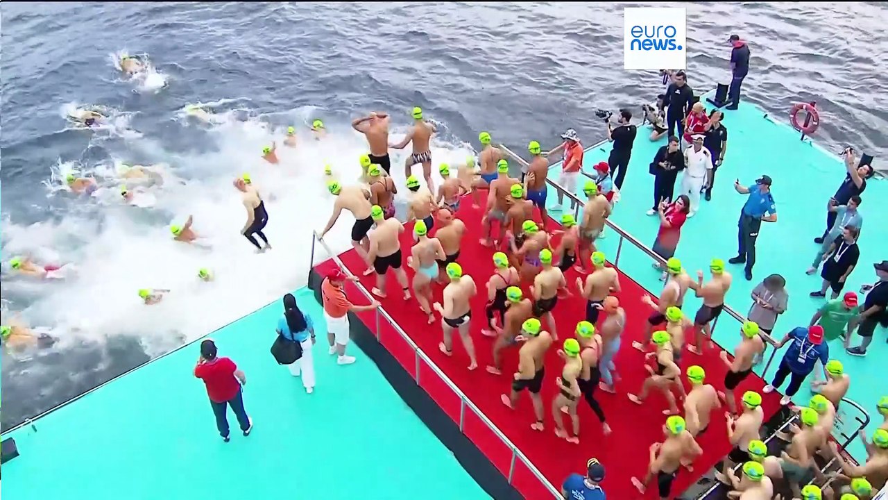 Turkish police search for Russian swimmer who disappeared during Bosphorus race