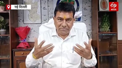 लक्ष्मी नगर में कुत्ते का आतंक, पिता के साथ जा रहे 5 साल के बच्चे को बुरी तरह काटा, सब्जीवाले पर भी हमला