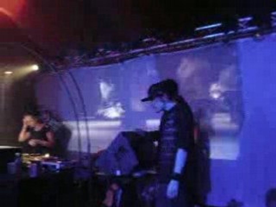 Dj Flight feat Mc Justyce 03