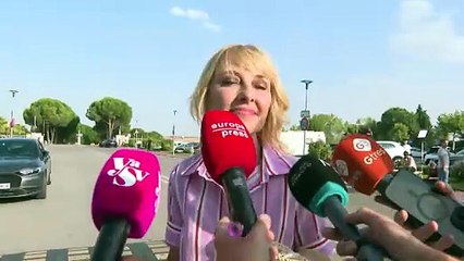 Cayetana Guillén Cuervo, con los ojos llorosos, habla de la muerte de Verónica Echegui Estoy en shock