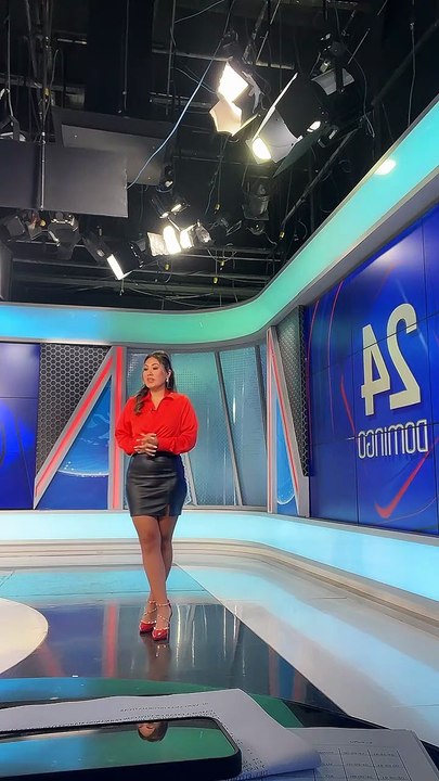 Tifanny Tipiani live en TikTok conduciendo El dominical, de Panamericana TV 24 de agosto 2025