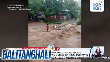 Tulay, inabutan ng rumaragasang baha; ilang residente, buwis-buhay pa ring tumawid | Balitanghali