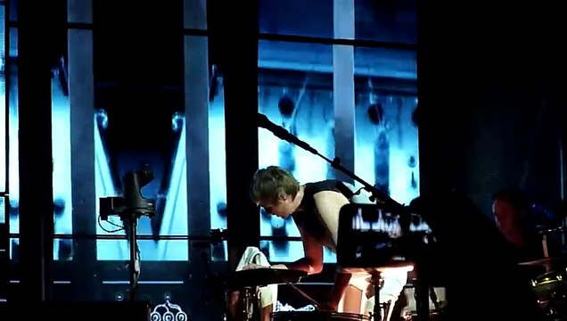 Muse - The 2nd Law Isolated System