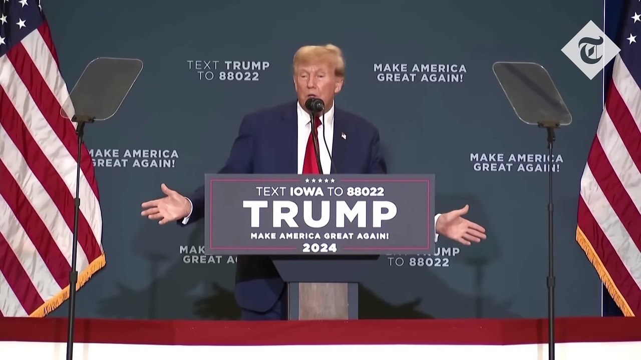 Trump puts on heavy French accent to mock Emmanuel Macron