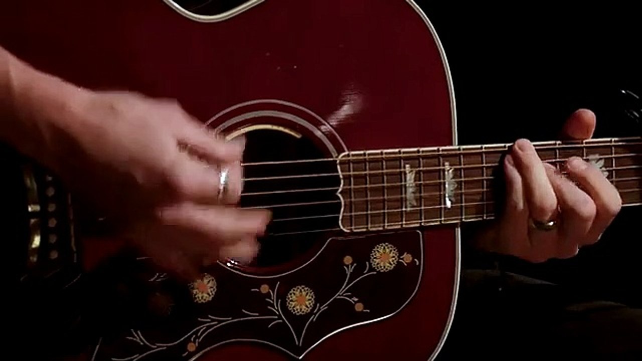 Singer-songwriter James Bay launches new Music Box series