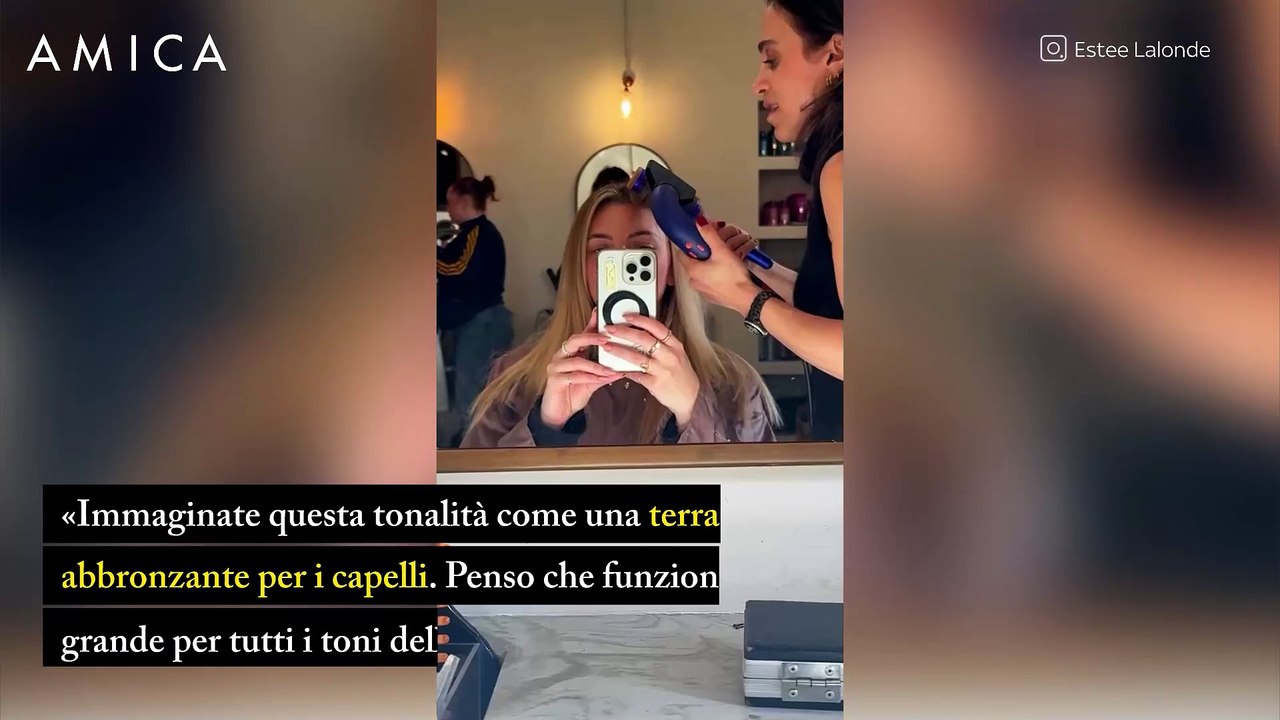 Bronzer, ma per i capelli: cos’è l’hair bronzing 