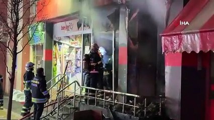 Markette çıkan yangın paniğe neden oldu