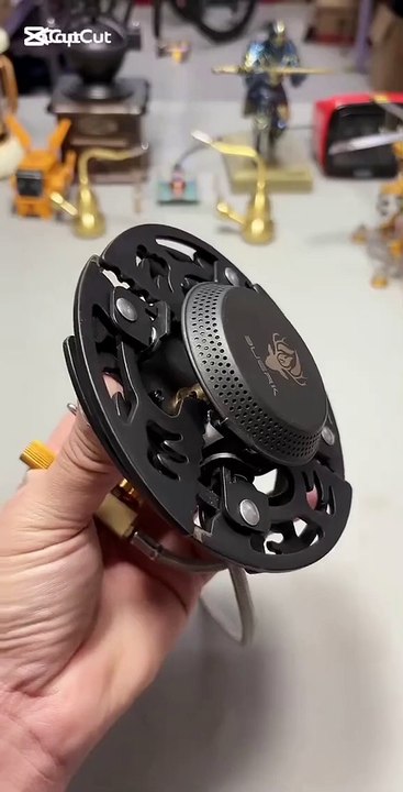 Claw Design Foldable Outdoor Gas Stove Supreme Heat