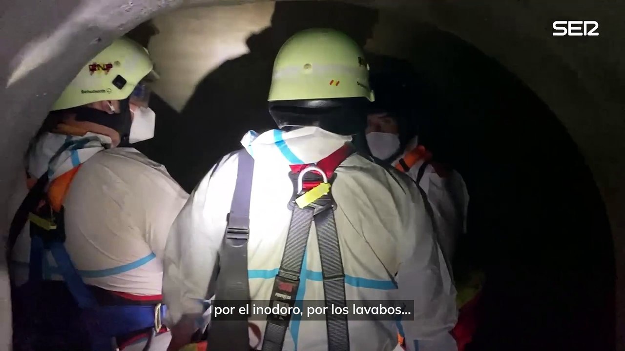 Hora 25 baja al subsuelo con la Policía Nacional: "Nos caemos aquí y estamos muertos"