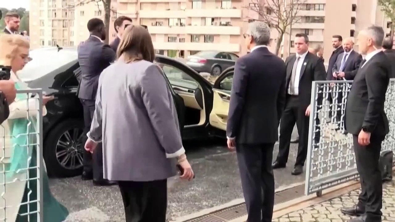 Entran en vigor los aranceles de EE.UU. a México, Canadá y China