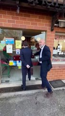 Emmanuel Macron en visite surprise dans un petit village de Yonne de 930 habitants