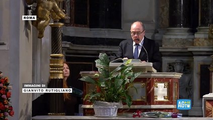 La preghiera di Carlo Verdone al funerale di Eleonora Giorgi: «Signore guardaci, siamo artisti»