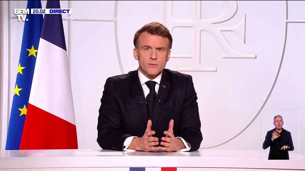 Emmanuel Macron: "La Russie est devenue une menace pour la France et pour l'Europe"