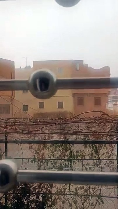 رعد و أمطار غزيرة بمدينة جرادة