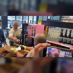 Retiran productos estadounidenses de tiendas en Canadá