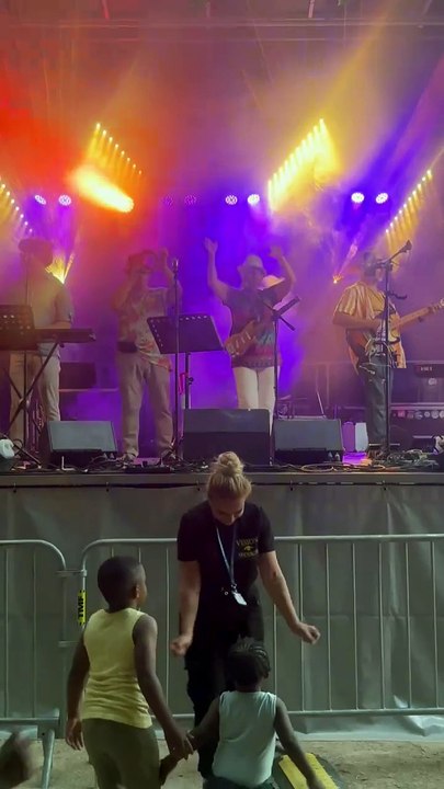 Orchestre Clin d'Oeil  Célébrons la Fête Nationale Française en Musique #music #musica #show (33)