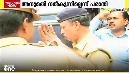 മാവോയിസ്റ്റ് രൂപേഷിന്റെ പുതിയ പുസ്തകത്തിന് ജയിൽ വകുപ്പ് അനുമതി നൽകുന്നില്ലെന്ന് ആരോപണം