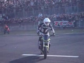 démo stunt motos