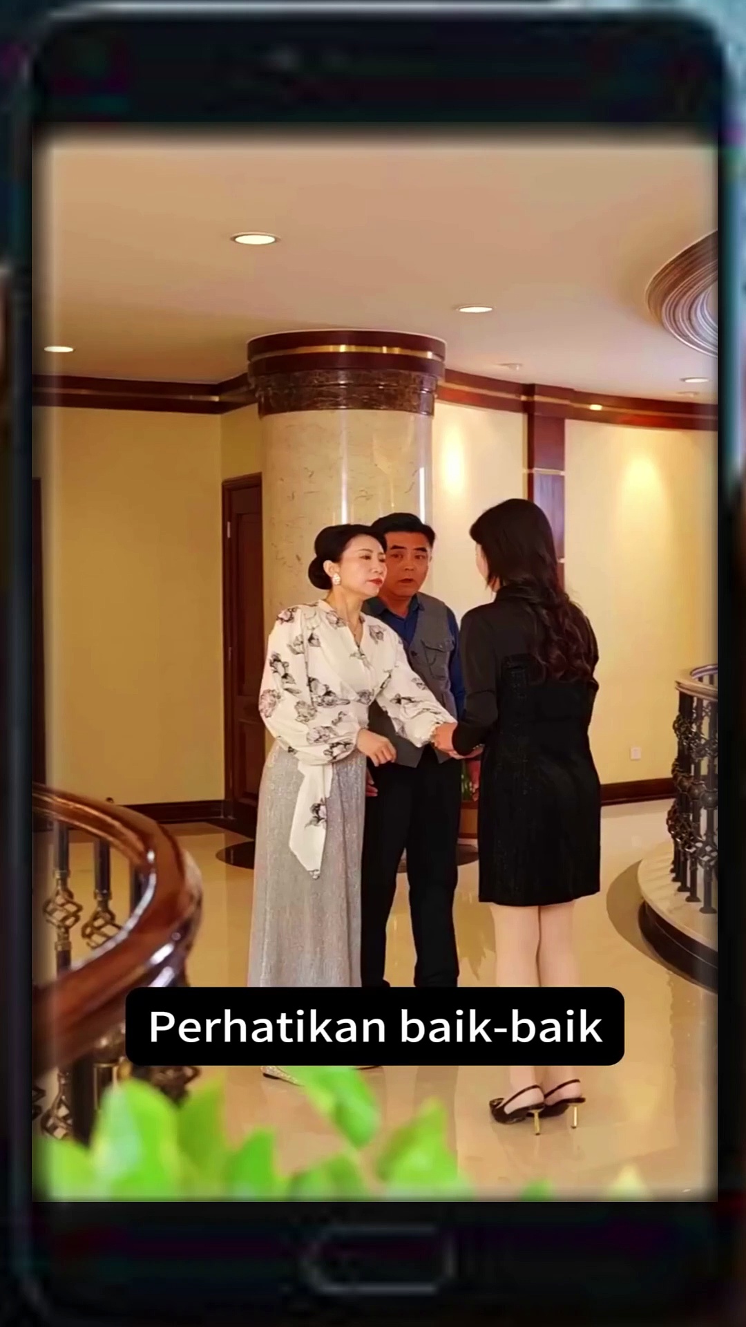  Serigala itu ingin menghancurkan gadis cantik tapi menerima akibatnya part 1