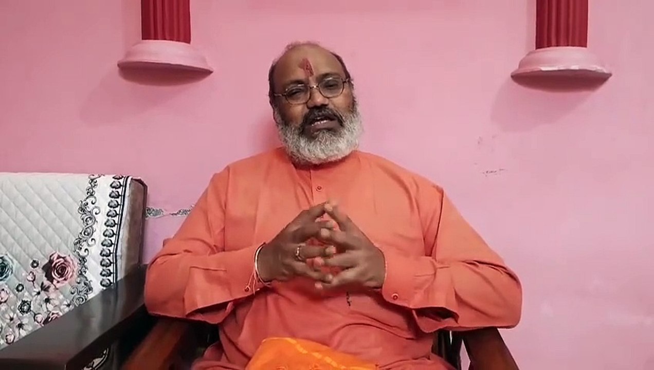 महामंडलेश्वर_यति_नरसिंहानंद_गिरि_जी_महाराज_-_monthly_meeting (540p)