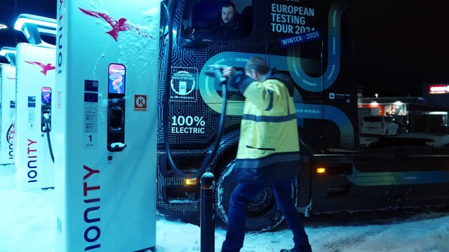 Mercedes-Benz eActros 600 - WINTER 2025 - Winter Testing