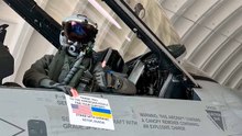 F-16パイロットが初めて戦闘機のコックピットからウクライナの様子を公開、米国の支援継続を要請