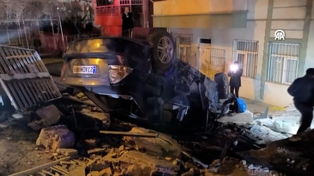 Kırıkkale'de 3 aracın karıştığı trafik kazasında 1 kişi yaralandı